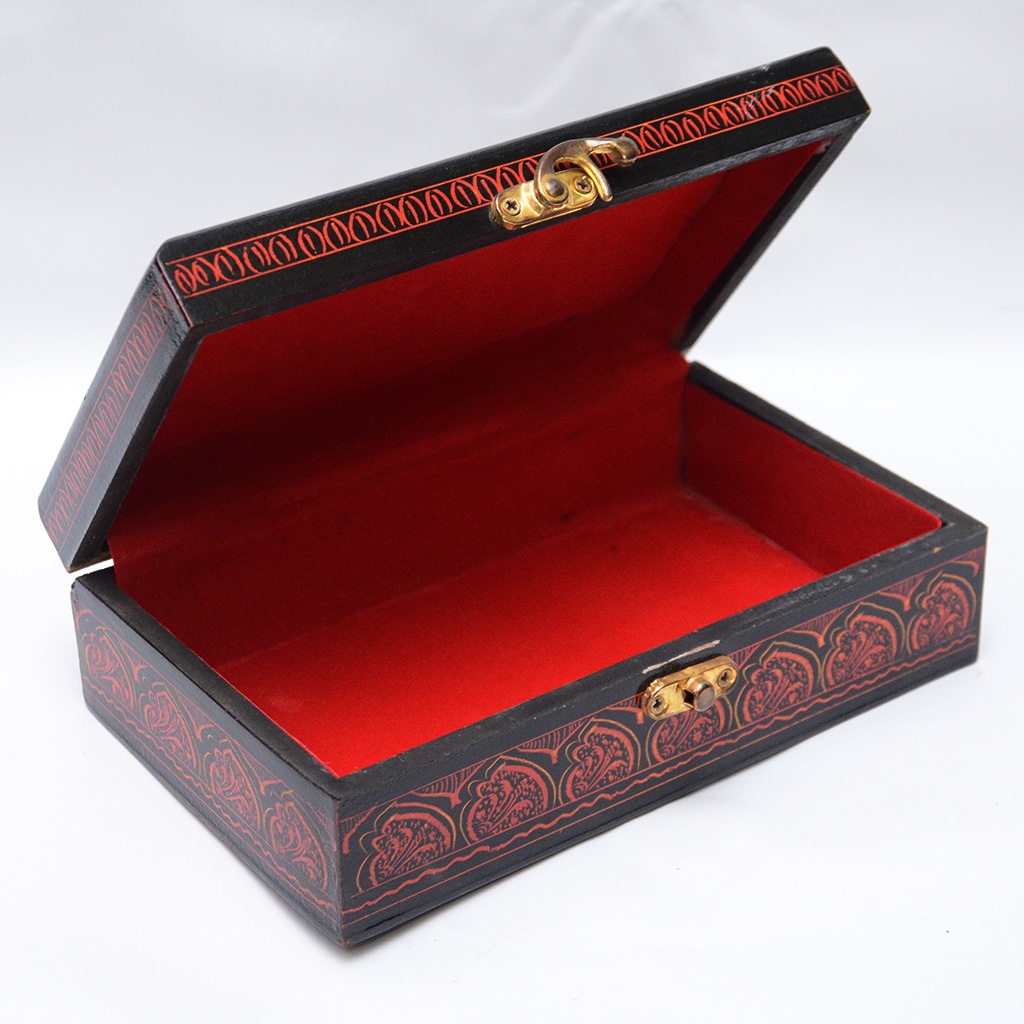 Jewelry Box (Lacquer Art) IMG # 12110