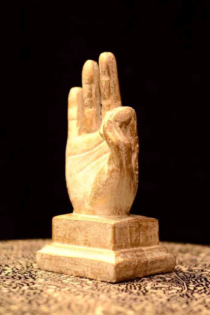Thumbs up Gesture Finger Hand Statue Sculpture Fiber Statues Décor  - Duplicate IMG # 1