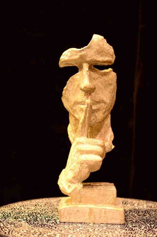 The Thinker Statue, Silence Sculpture  IMG # 1