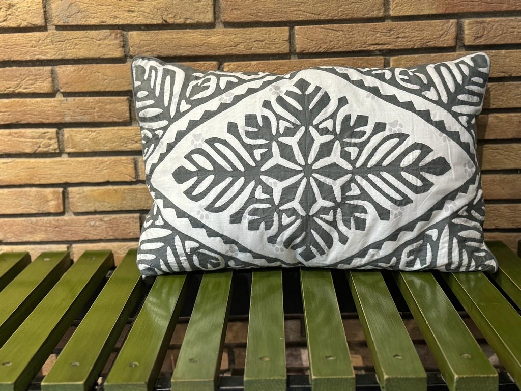 Rilli Cushion Cover
