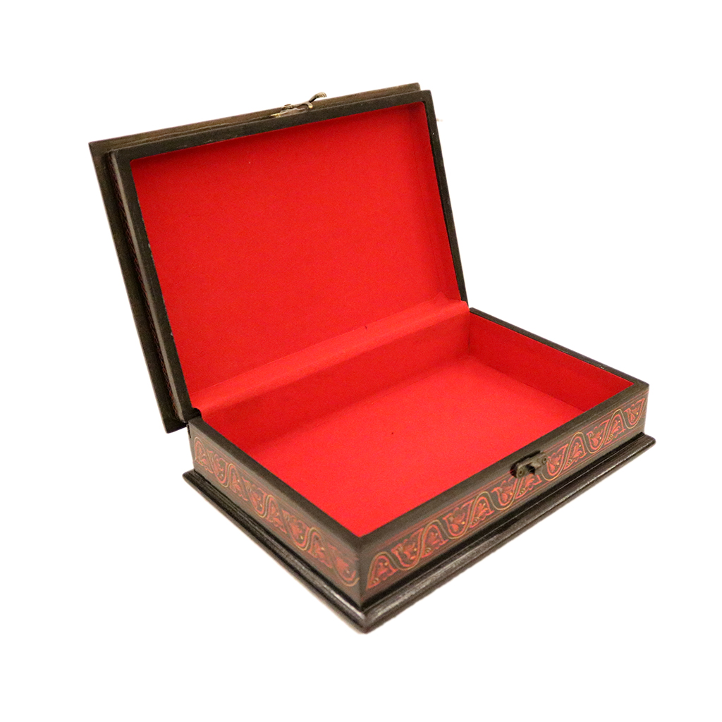 Lacquer art jewelry box