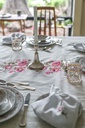 Extra image for Crochet withTarkashi Dining Table Cover