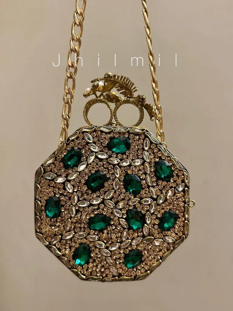 [VC-JHIL-029] Festive handmade Clutch - Hexagon Emerald (1).webp