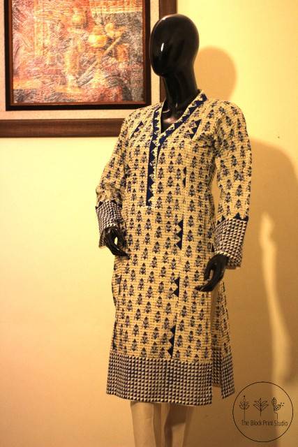 Block Printed 3 Piece Unstitched Suit IMG # 2