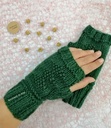 Cozy Moss Stitch Mitts