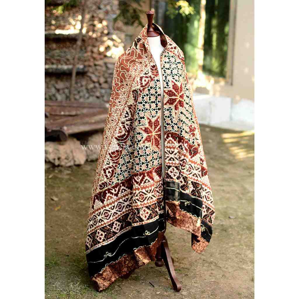 Velvet And Block Print Shirt & Shalwar IMG # 2