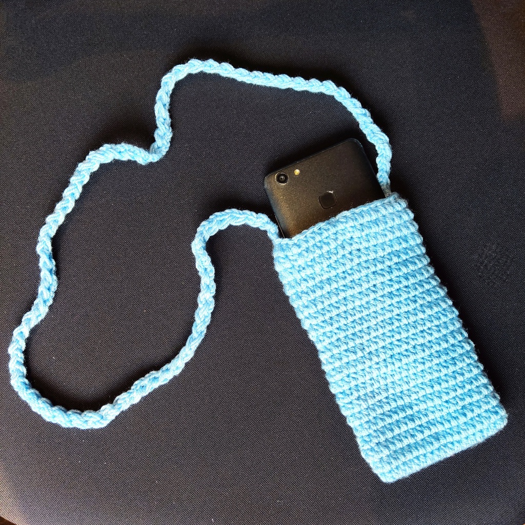 Blue Crochet Mobile Pouch