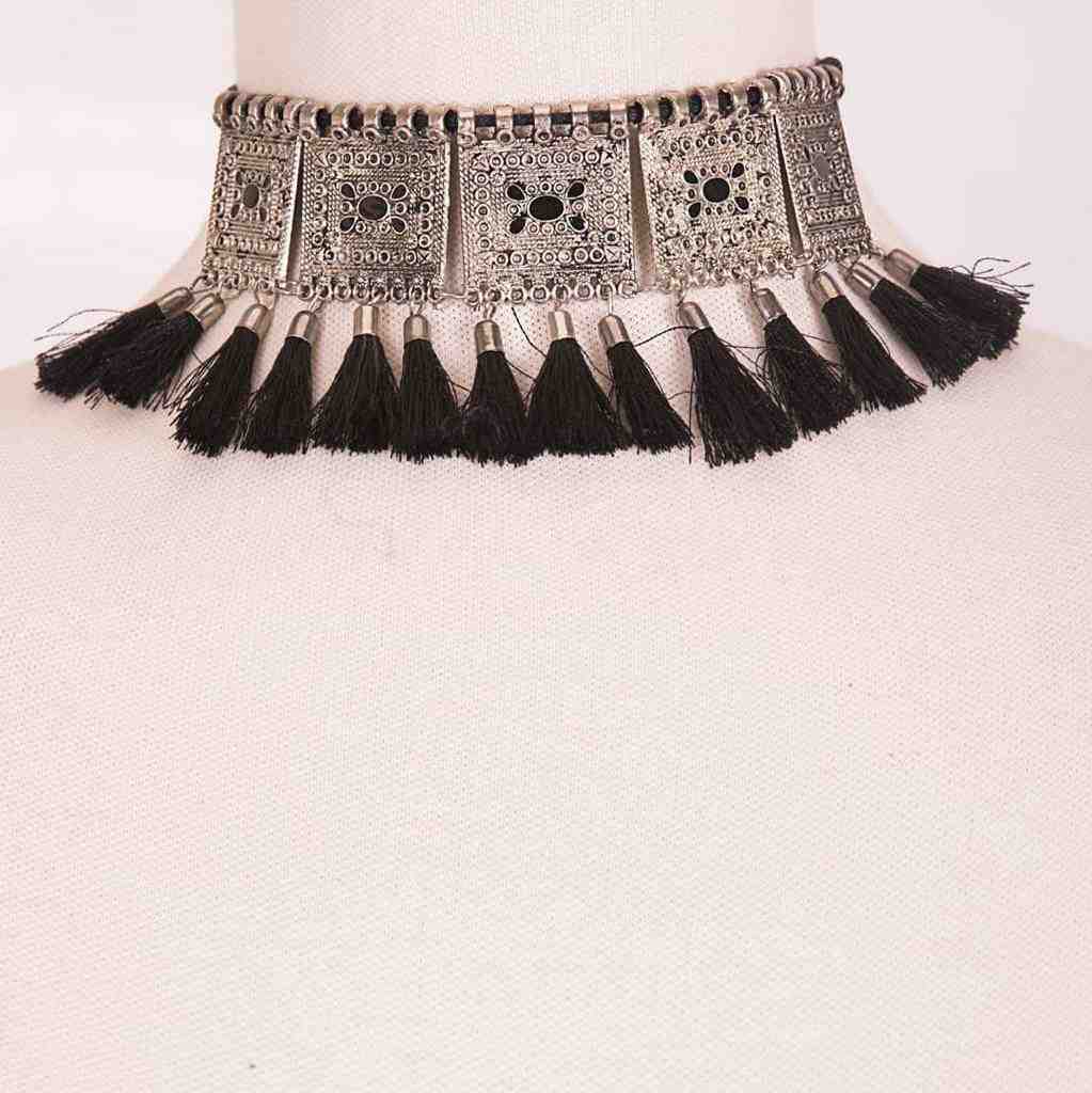 Metallic Antique Choker in Silver and Gold Tone