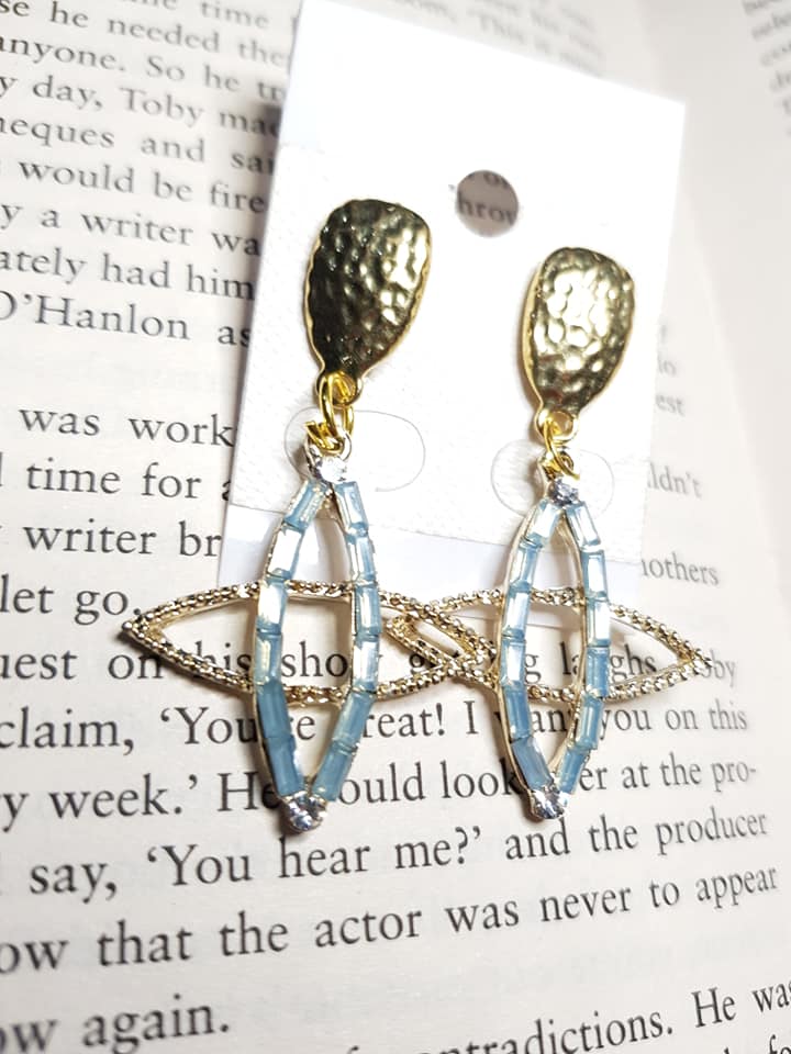 Traditional earrings
