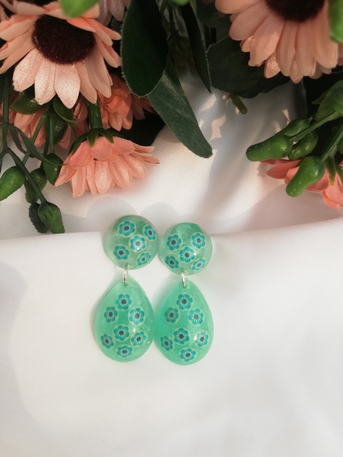 Floral Resin Earrings