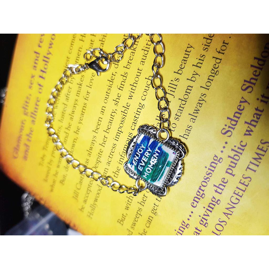 Digital design bracelet