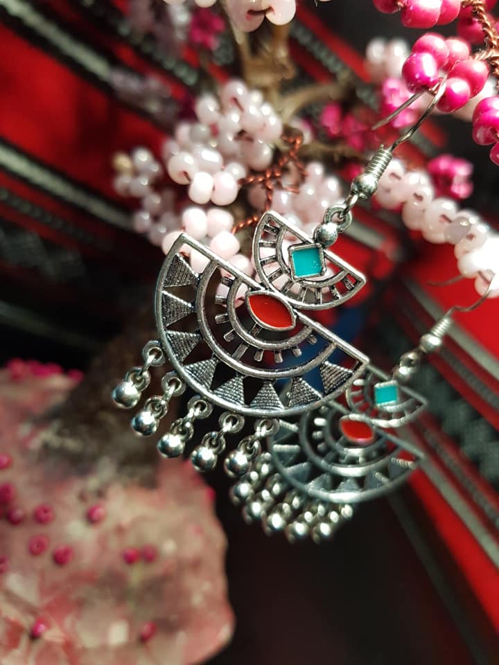 Traditional earrings