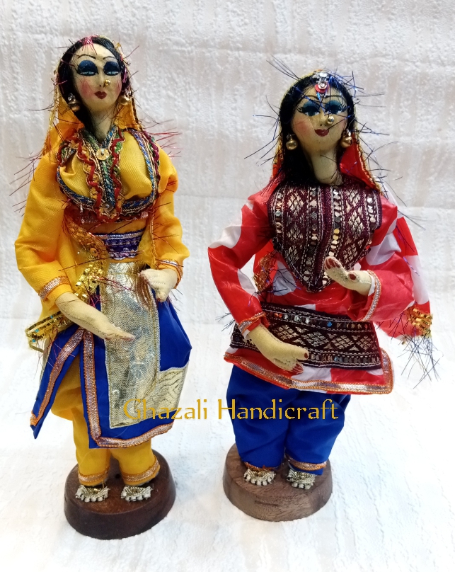 Traditional Pakistani dolls