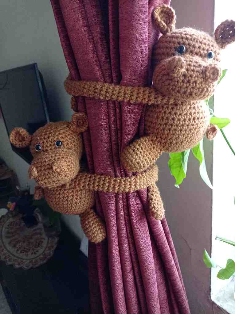 Hippo Curtain Tiebacks
