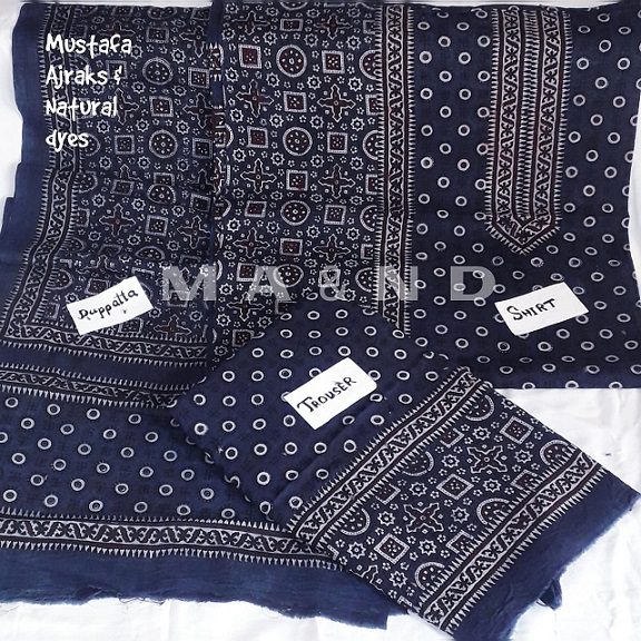 Yellow and Black ZigZak