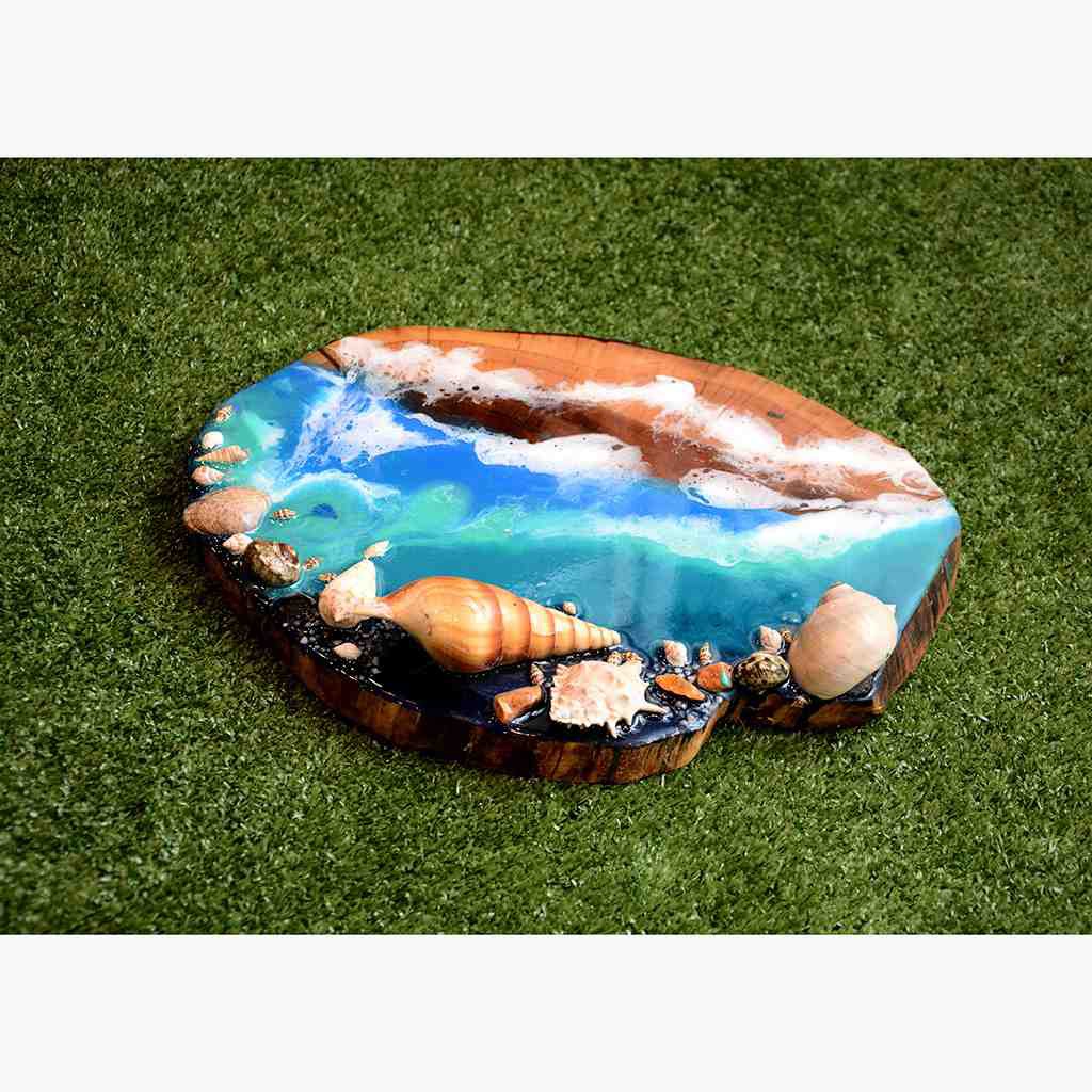 Serving Resin Platter 