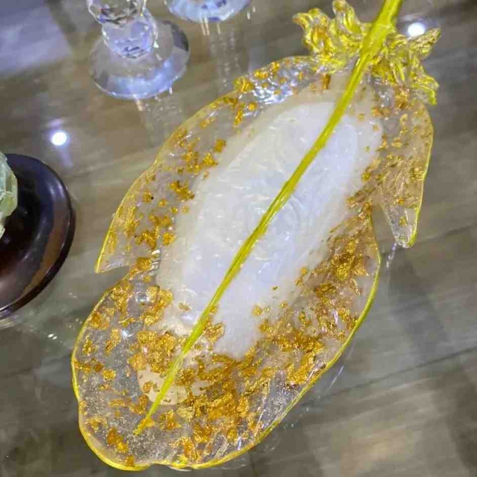 Resin Feather Tray