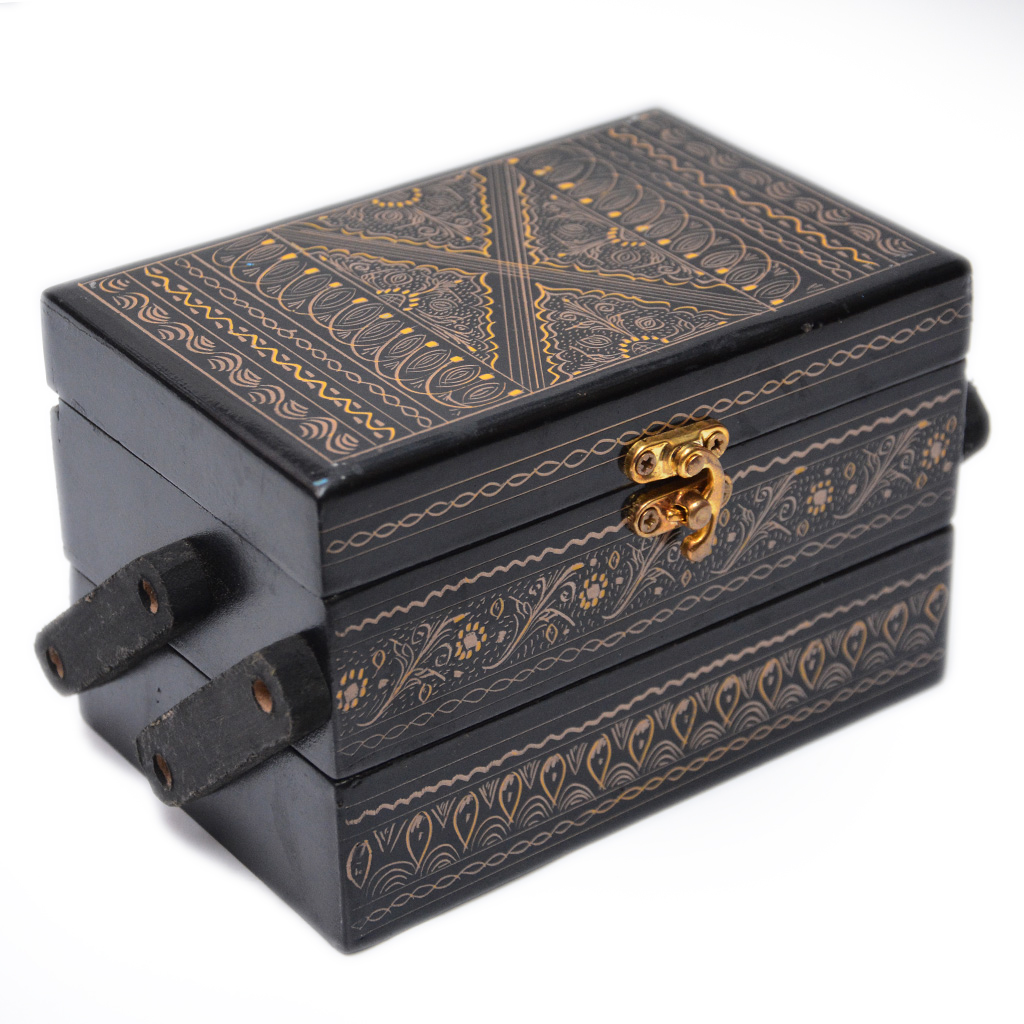 Jewelry Box (Lacquer Art)