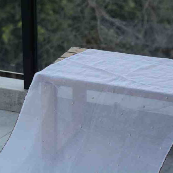 White Embroidered Staller