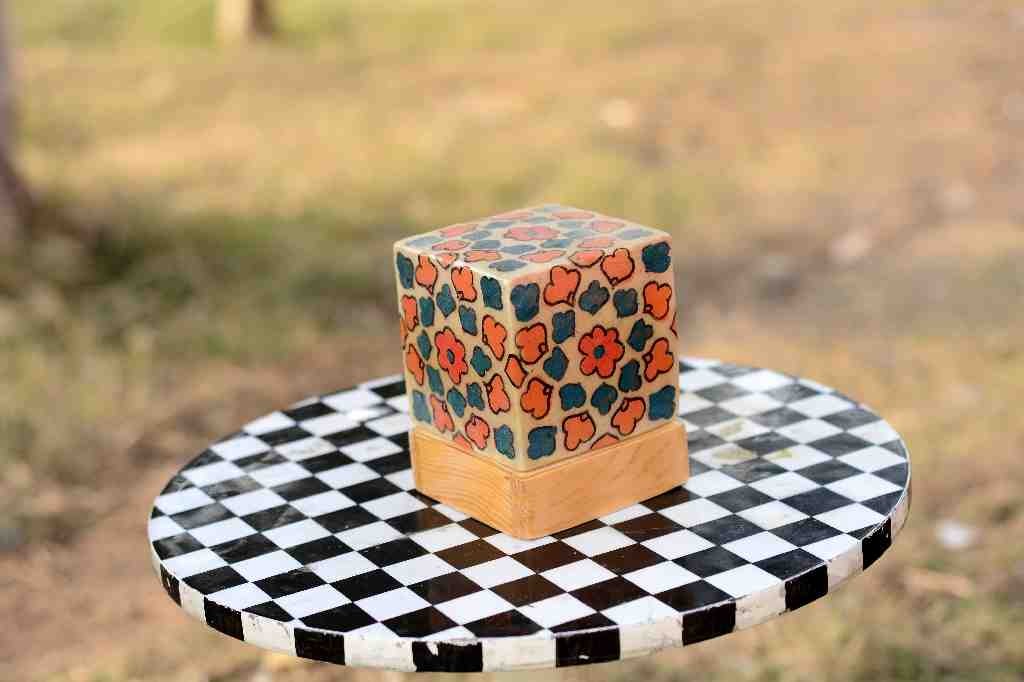 Camel Skin Square Shape Lamp