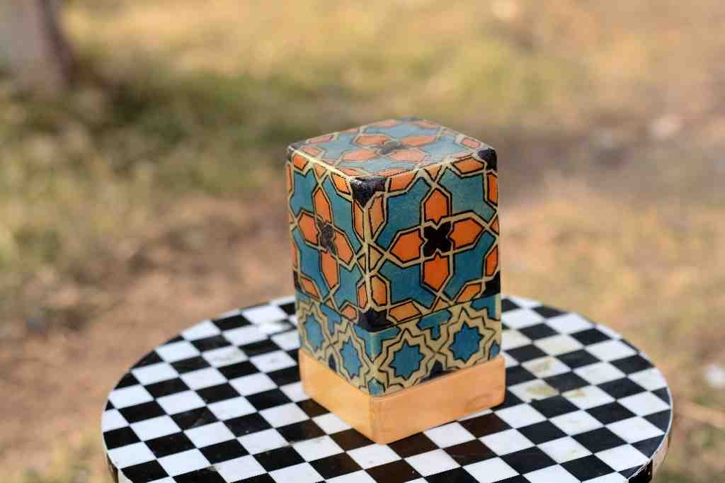 Camel Skin Square Shape Lamp