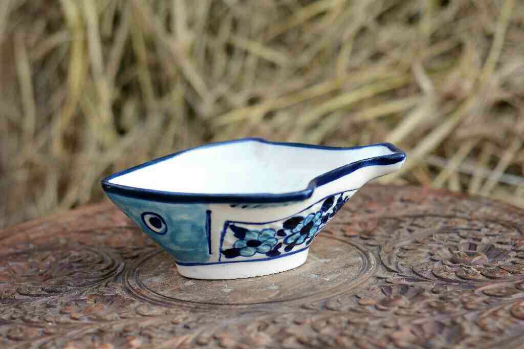 Blue Pottery Fish Design Raita Bowl