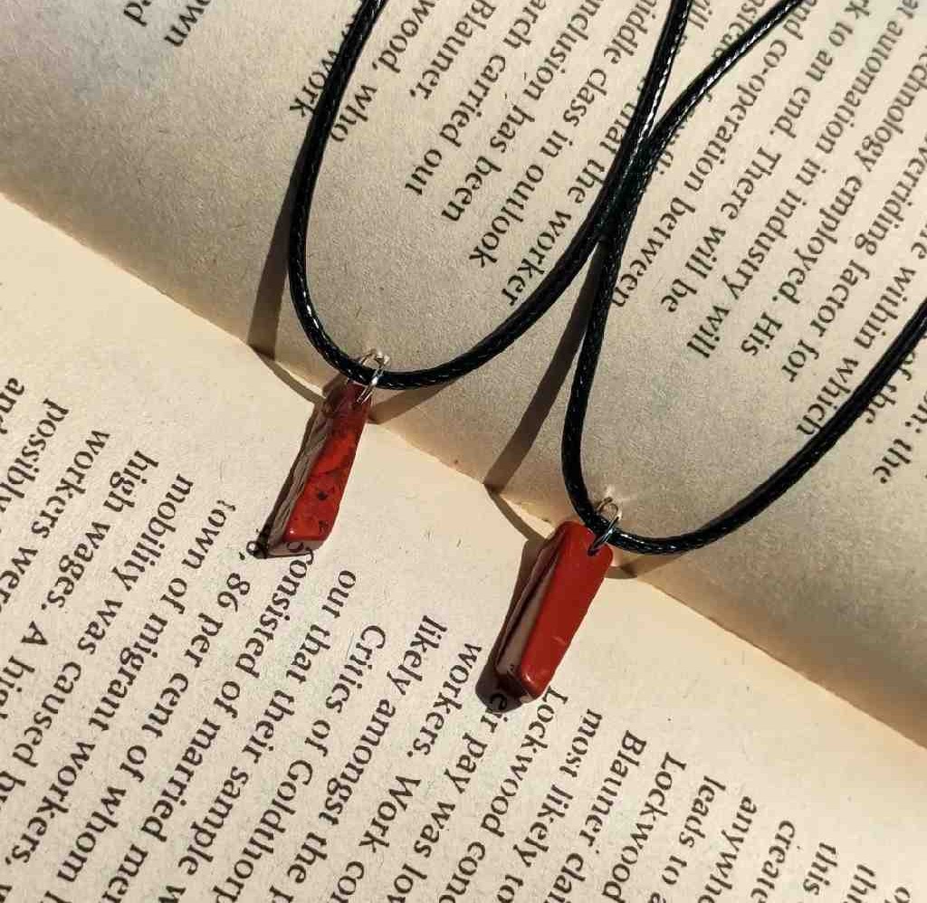 Jasper Pendant with Card (1 Piece)