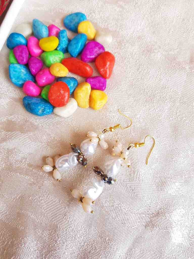 Pearly Earrings