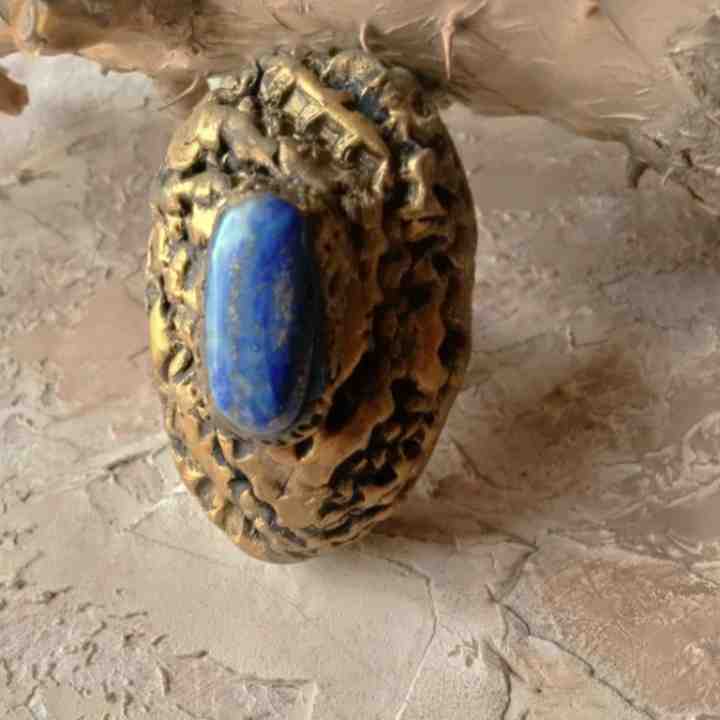 Lapis lazuli hand sculpted ring 