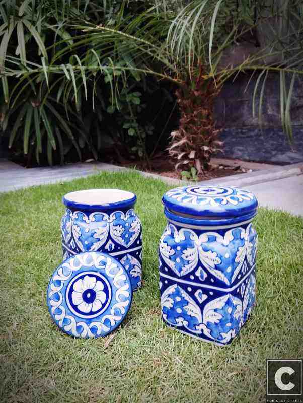 Cookie jar