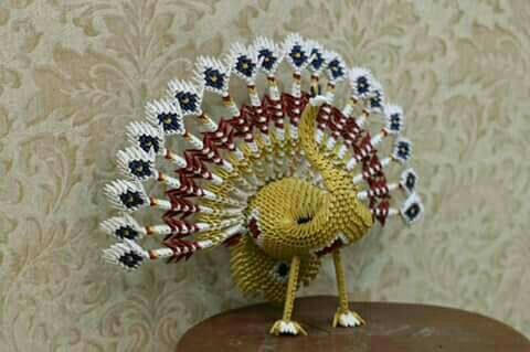 Table Peacock