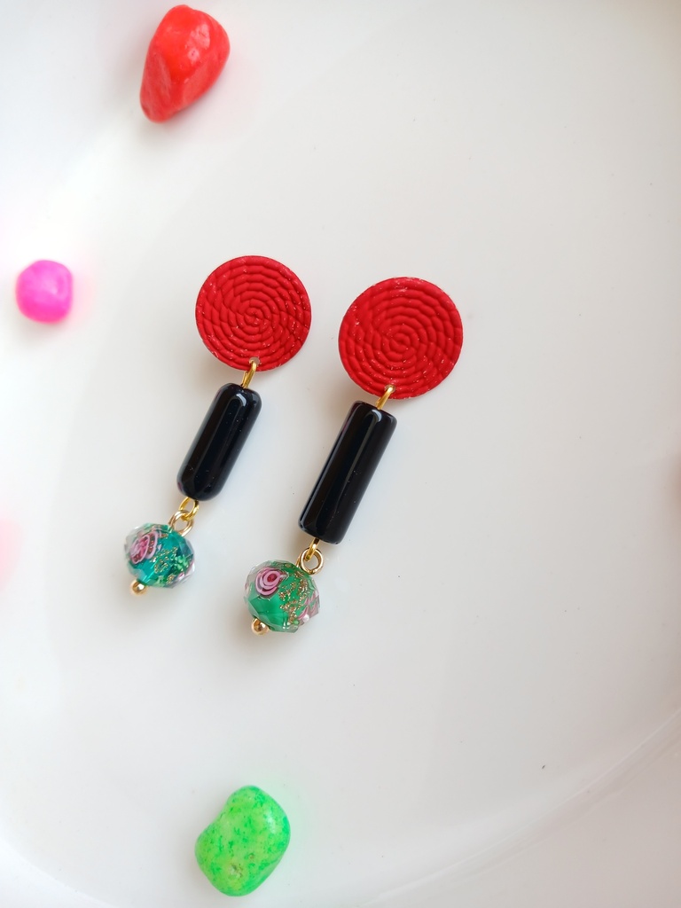 TRENDY EARRINGS