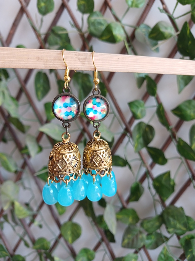 Traditional earrings