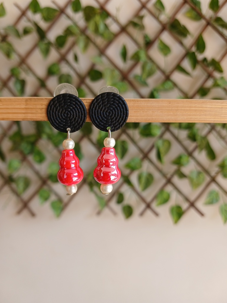TRENDY EARRINGS