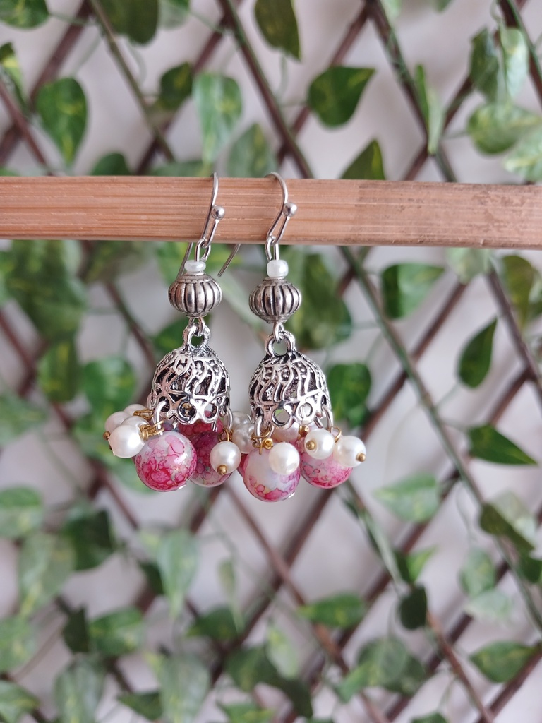 TRENDY EARRINGS