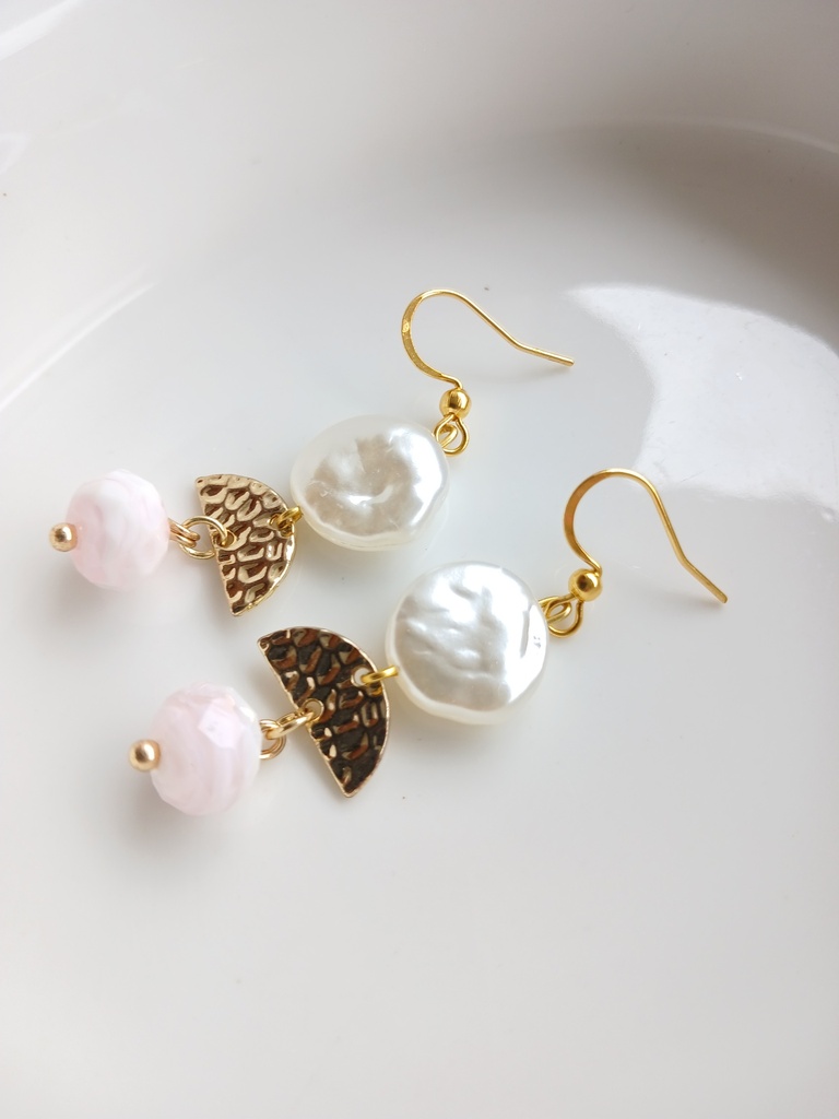 TRENDY EARRINGS
