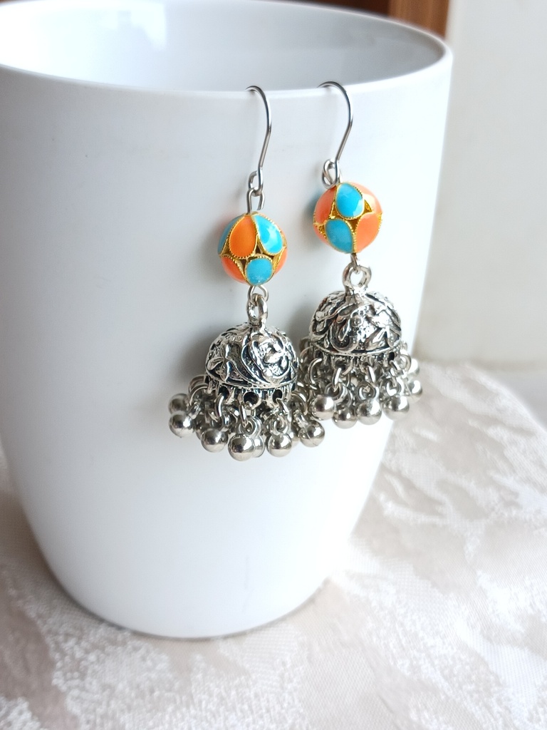 TRADITIONAL EARRINGS