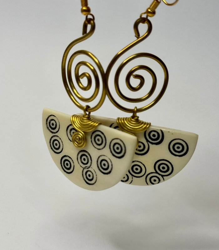 U Shaped Raffia Hand Bag