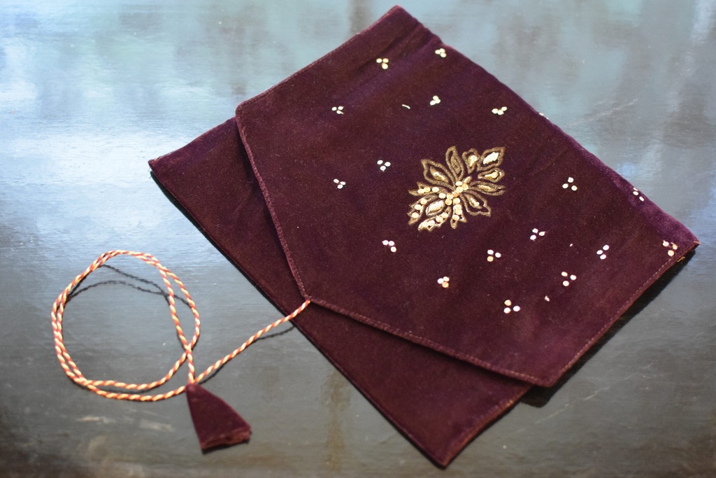 VI-9 Maroon Quran Pak Cover