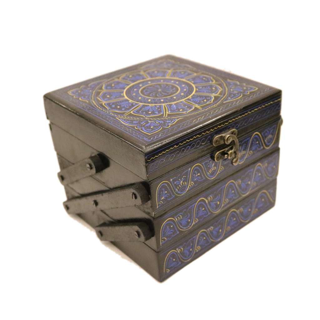 Lacquer art jewelry box