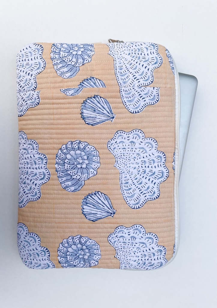 Seashore Laptop Sleeve