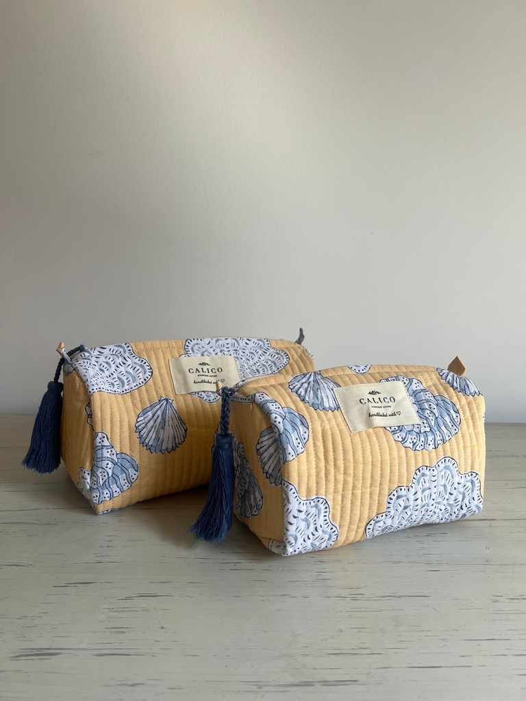 Seashore makeup bag