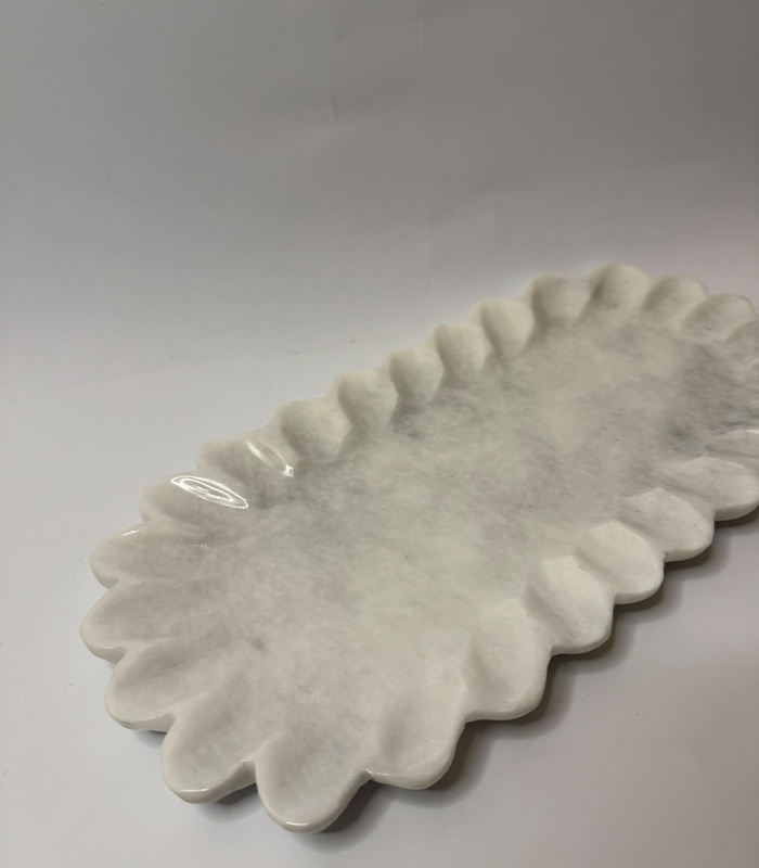 White Marble Flower Shaped Rectangular Tray – Big
