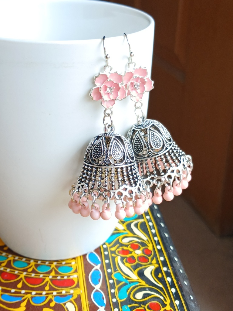 Traditional earrings