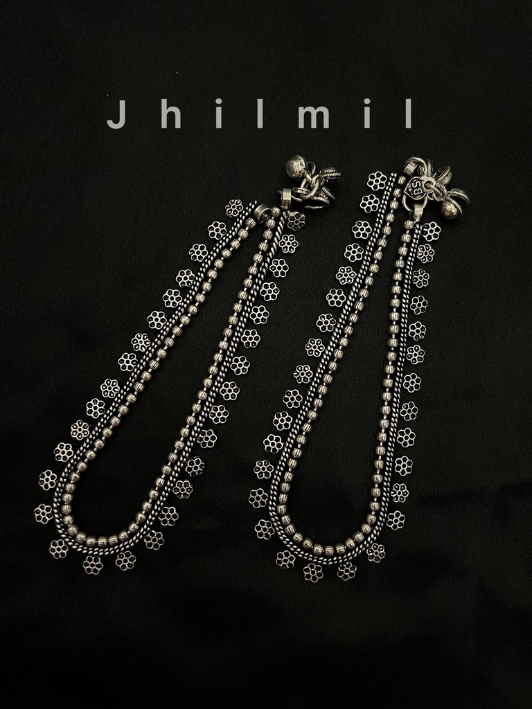 Gulzar Anklet