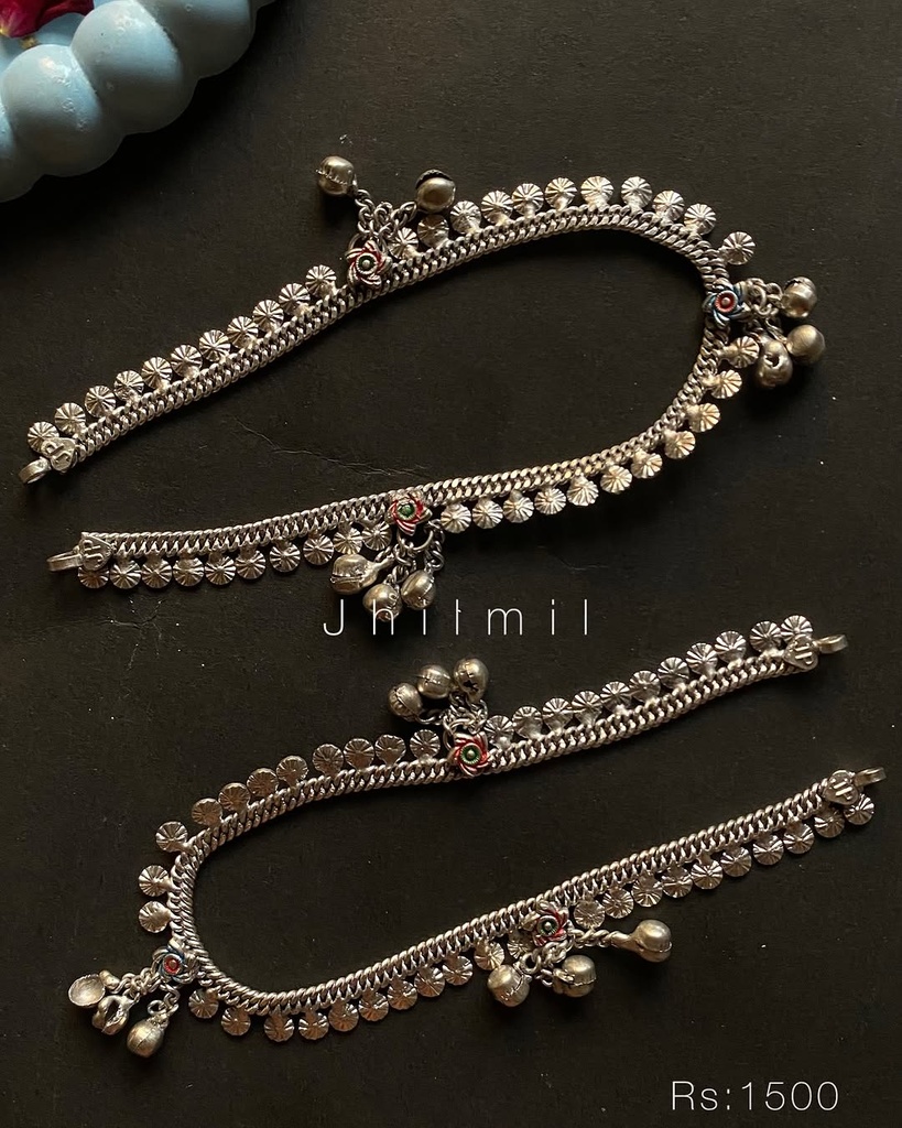 Phool Meena Ghungroo Pazaib