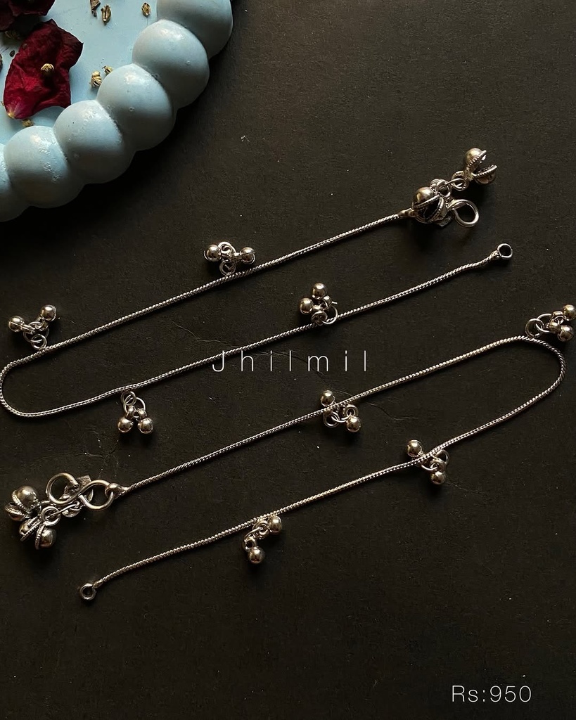 Beads Embellished Chain Pazaib pair