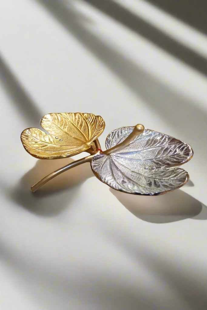 2 Tulip Leaf