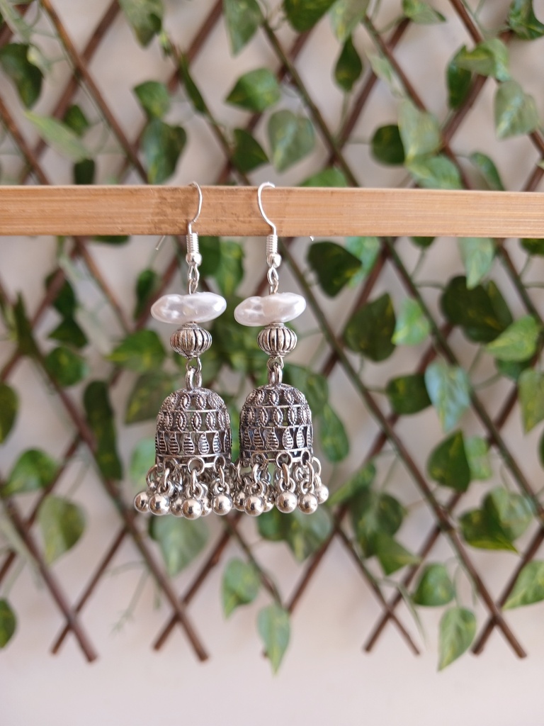 TRADITIONAL EARRINGS