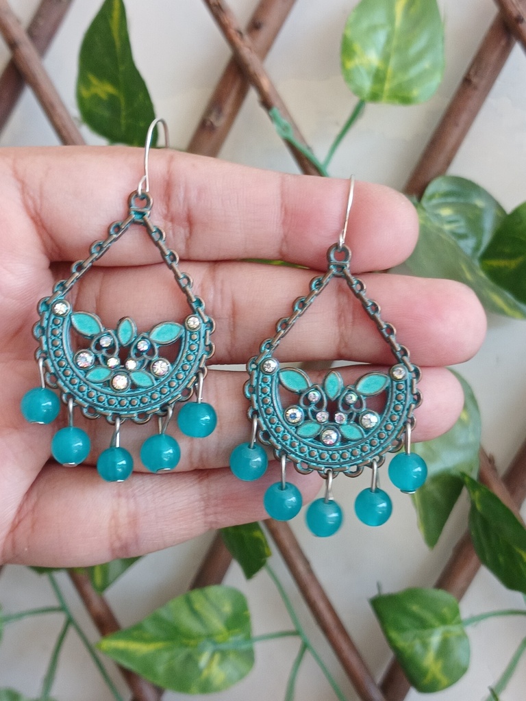 Traditional earrings